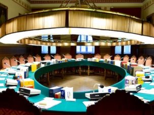 Un golpe sobre la mesa de la RAE