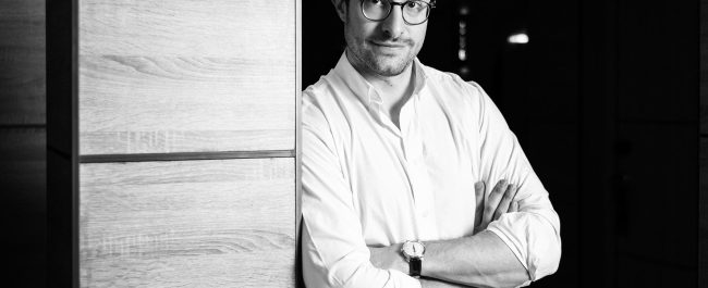 Fernando Bonete: “Los clásicos dan sentido a la literatura y a nuestra propia vida”