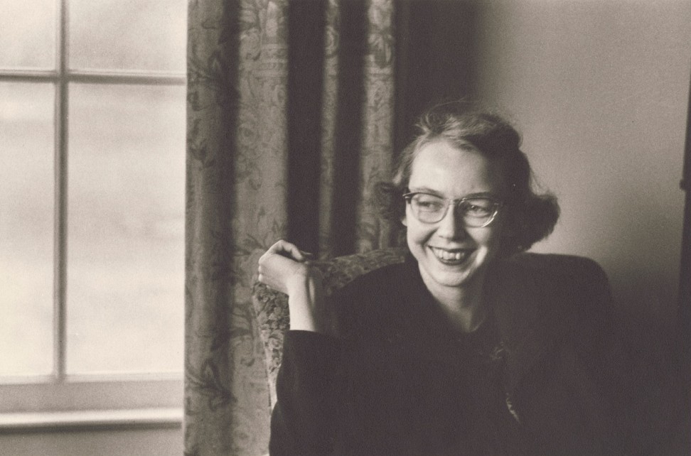 Flannery O’Connor, cuya obra redime su intimidad