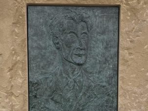 Orwell toma un café en Huesca