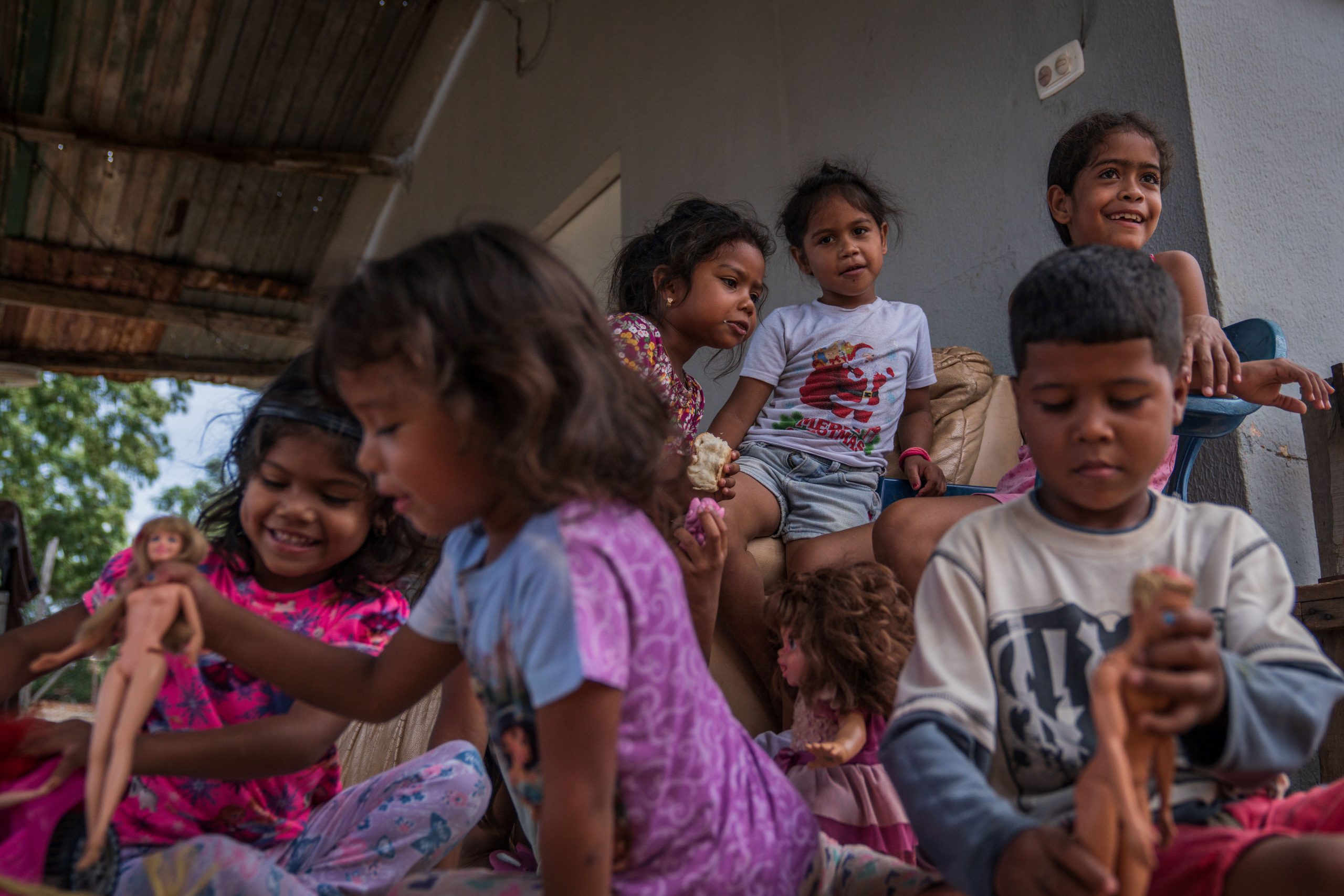 Estética de la resistencia o la persistencia de la luz