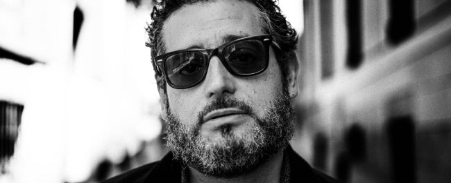 Julio Valdeón: “Raúl del Pozo decía que yo había sobrevivido como aparcacoches en el Bronx”