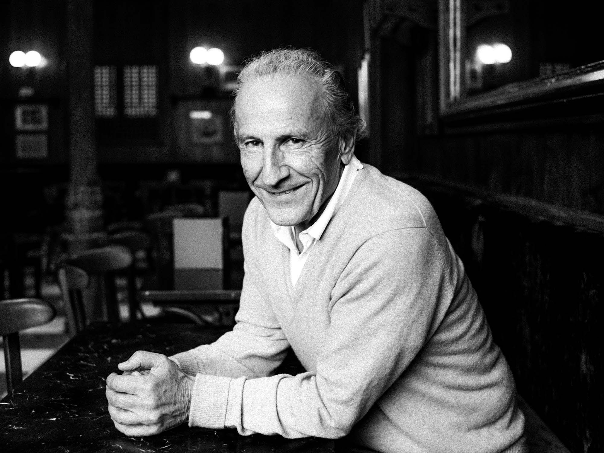 Petón: “Indalecio Prieto le debía la vida a Jose Antonio Primo de Rivera”