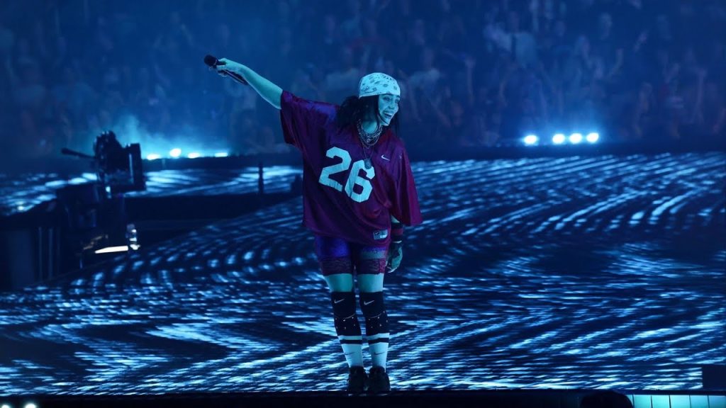 el-memorable-3d-de-billie-eilish-y-james-cameron-en-hit-me-hard-and