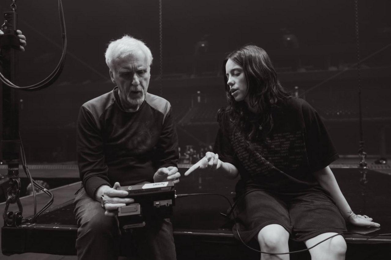 El memorable 3D de Billie Eilish y James Cameron en “Hit me hard and soft”