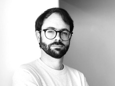 Una serpiente cruza un sendero, de Carlos Bueno Vera