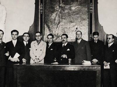 Sevilla, 1927: nacimiento de una foto y de un mito