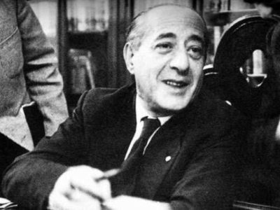 22 de junio de 1936: Un trabajador de cuello blanco