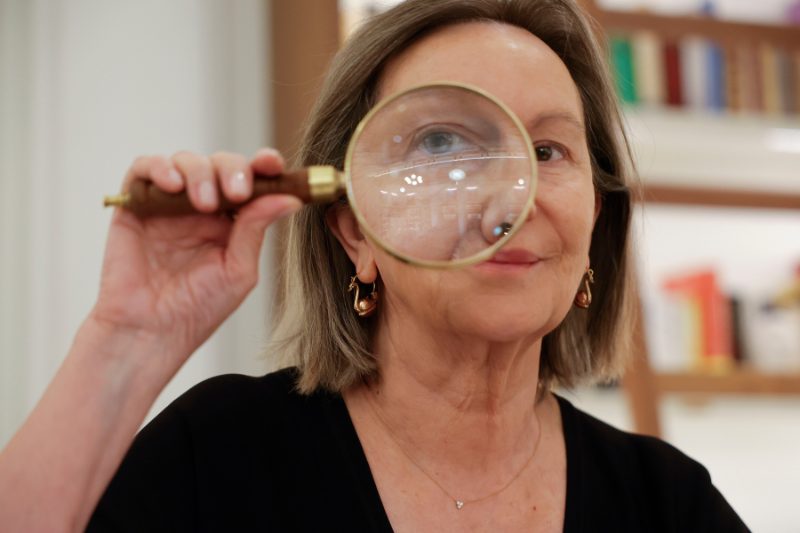 Clara Sánchez: “La tecnología ofrece comodidad pero no respuestas vitales”