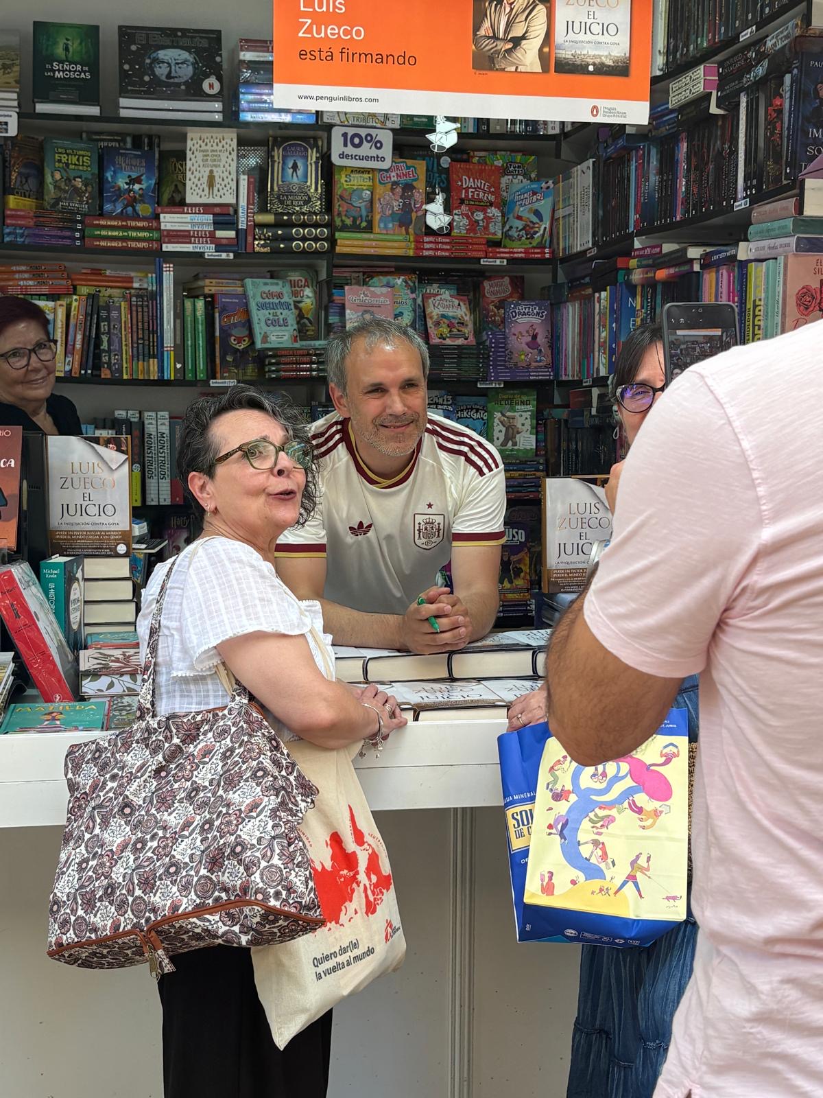 Madrid: Feria del libro (Diario de un viaje de novela, XIV)