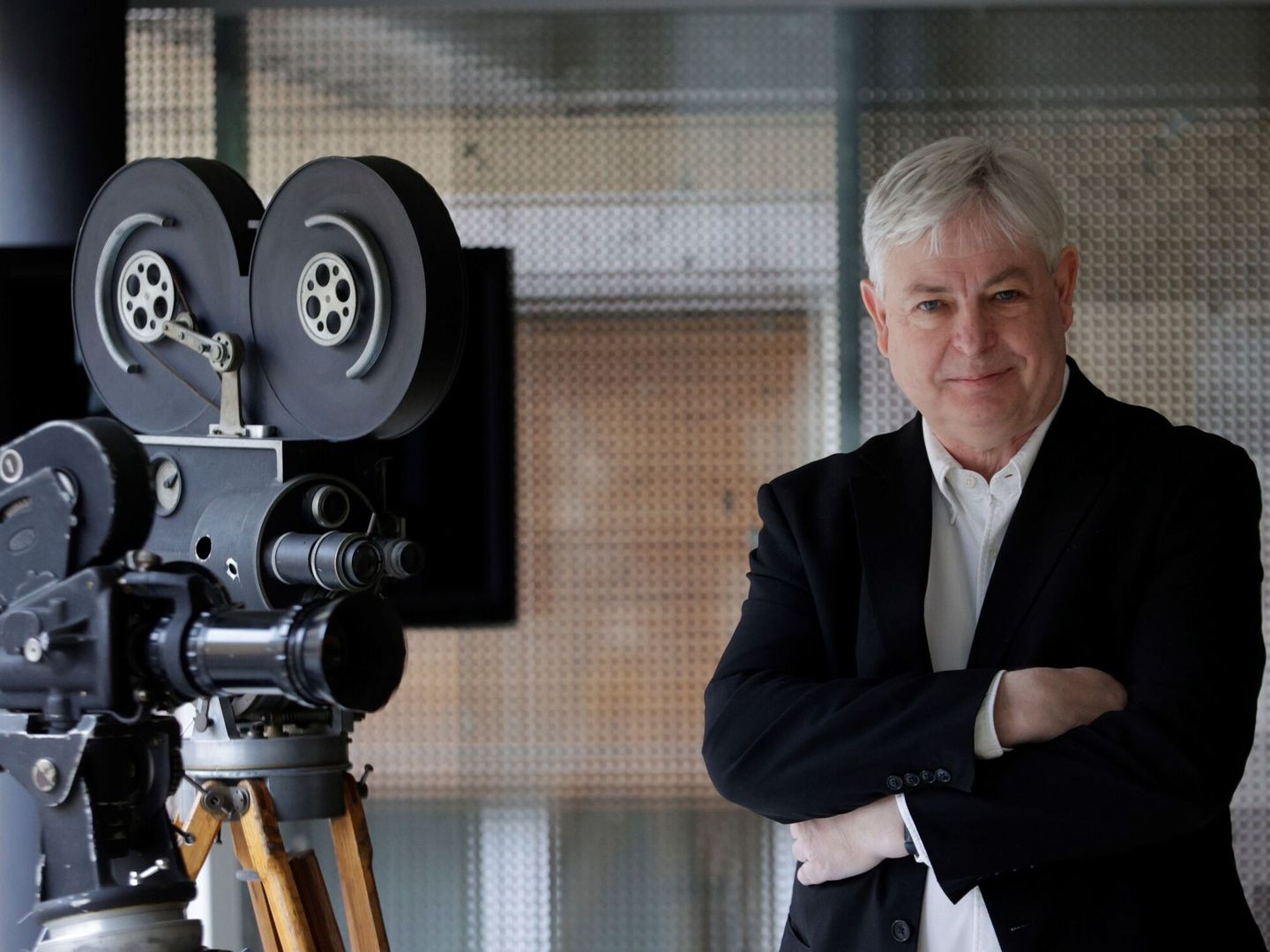 Jonathan Coe: “El humor se ha convertido en herramienta de guerra”