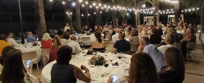 Por el valle del Vinalopó. Cena gastronómico-literaria (Diario de un viaje de novela, XVII)