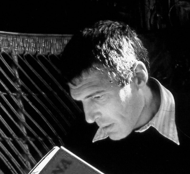 Nace un historietista singular