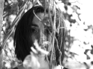 Ni una o la opuesta flor, de Maria Sevilla
