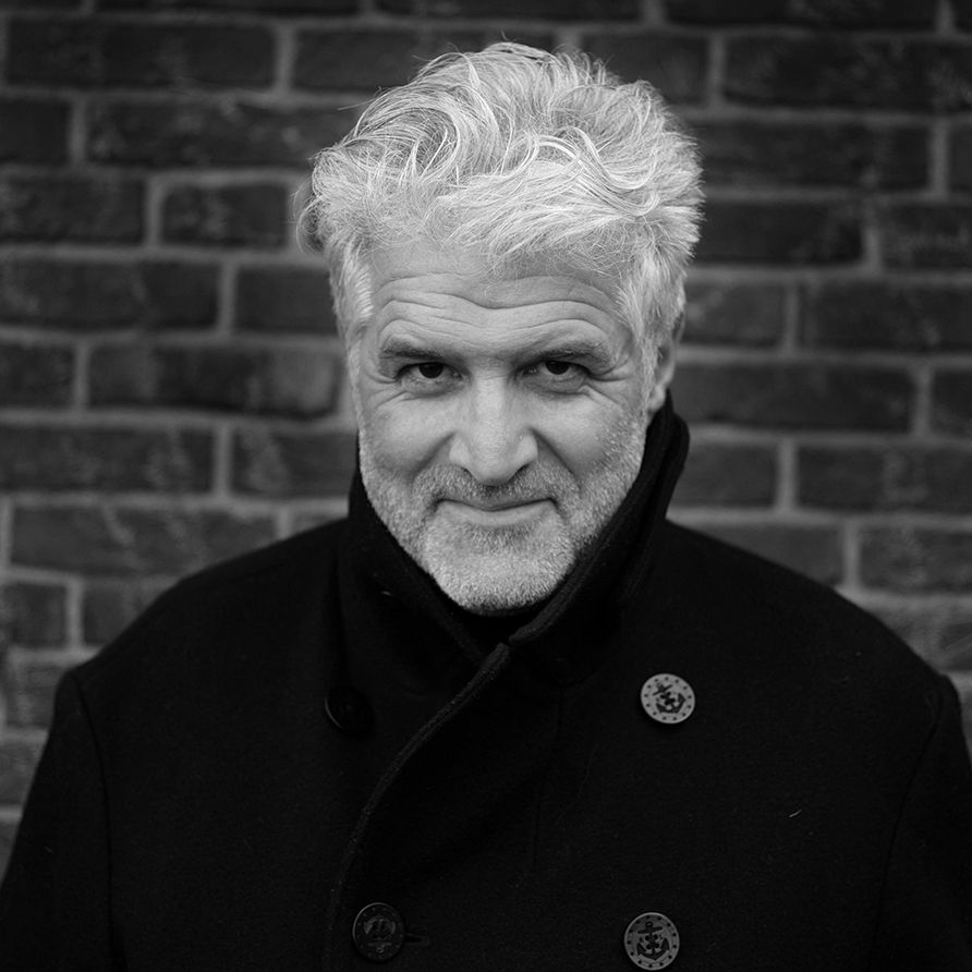 Gary Knight: “La forma en que se produce el periodismo de guerra supera la imaginación”