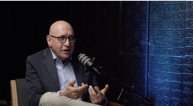 José Salem: “Escuché esa posibilidad que tenía de ir dirigiendo mi vida y me puse a escribir”