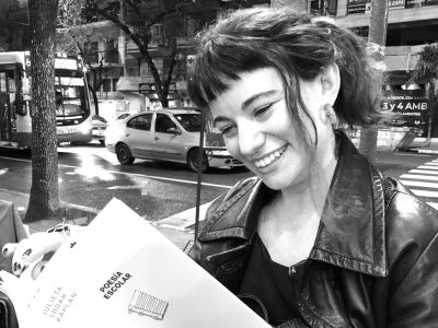 Poesía escolar, de Julieta Sbdar