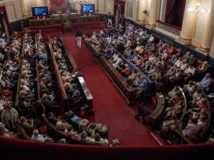 La historia llena los auditorios