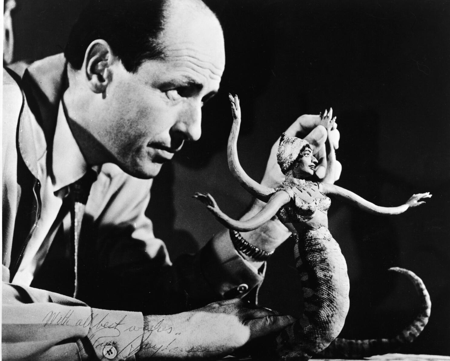Ray Harryhausen, que imaginaba dinosaurios junto a Ray Bradbury