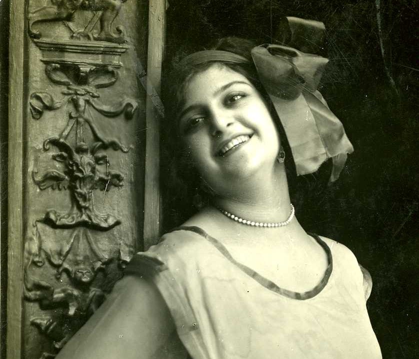 Tina de Jarque en el romanticismo de su último gesto