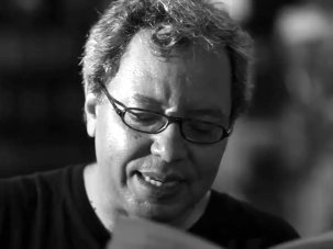 4 poemas de Carlito Azevedo