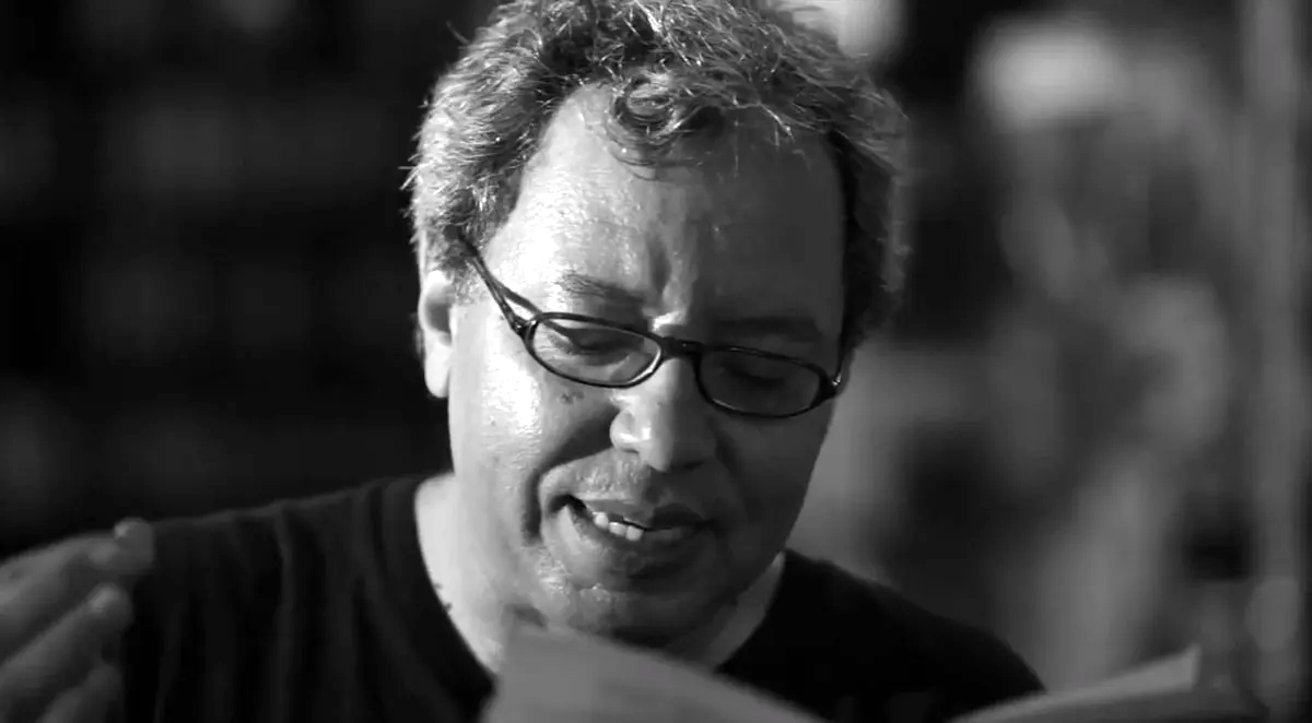 4 poemas de Carlito Azevedo