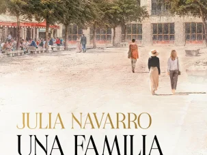 Zenda recomienda: Una familia moderna, de Julia Navarro