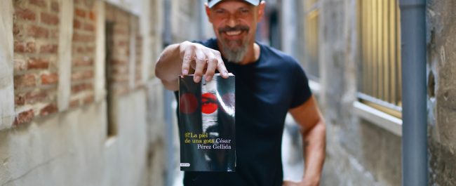 Caos y explosiones en Valladolid: las cosas que pasan en las novelas de Pérez Gellida
