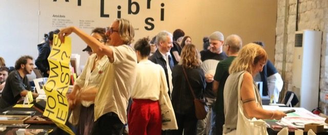 Cuando el libro se convierte en una obra de arte: ArtsLibris vuelve al MACBA