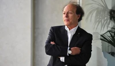 El Ministerio de Cultura adquiere el fondo del escritor Javier Marías