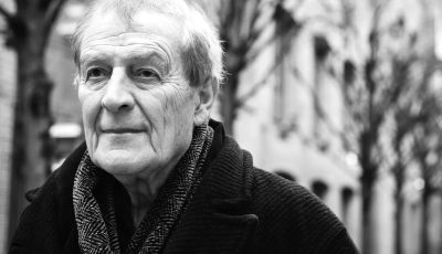 3 poemas de Tony Harrison