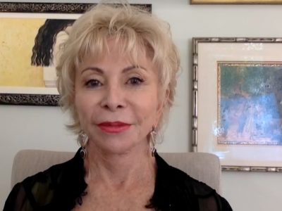Isabel Allende: “El movimiento feminista es, probablemente, la revolución más importante de la historia”
