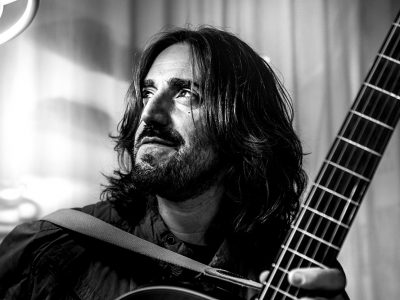 Andrés Suárez: “No hay cura más poderosa que la de la palabra”