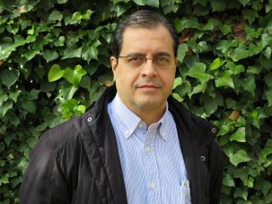 Antonio Parra: Vivir para la literatura