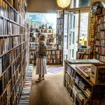 Cultura convoca ayudas a librerías para celebrar encuentros con escritores