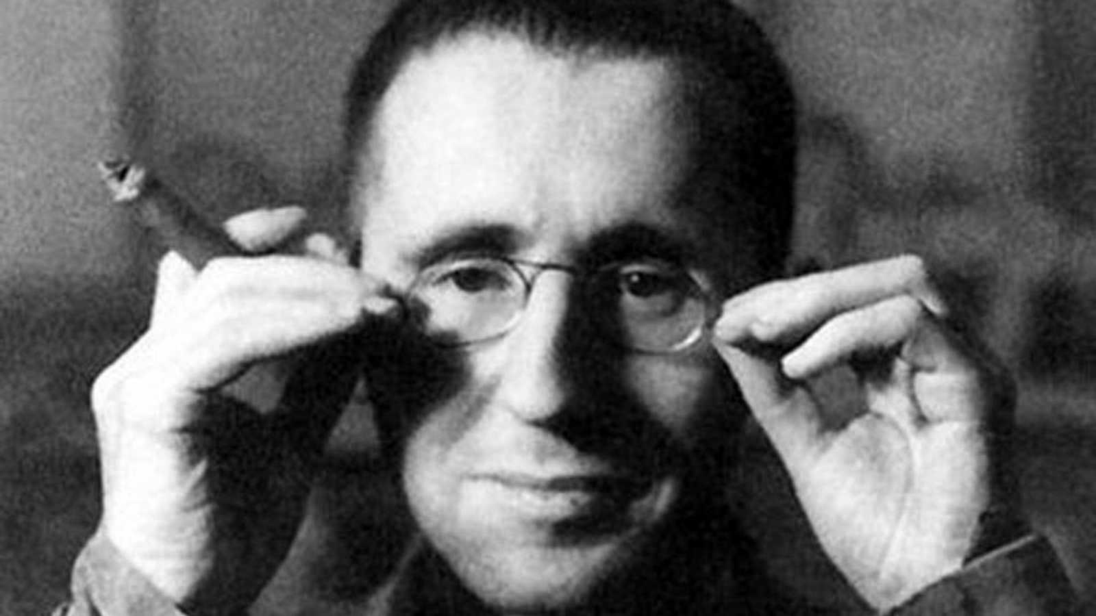 10 frases de Bertolt Brecht