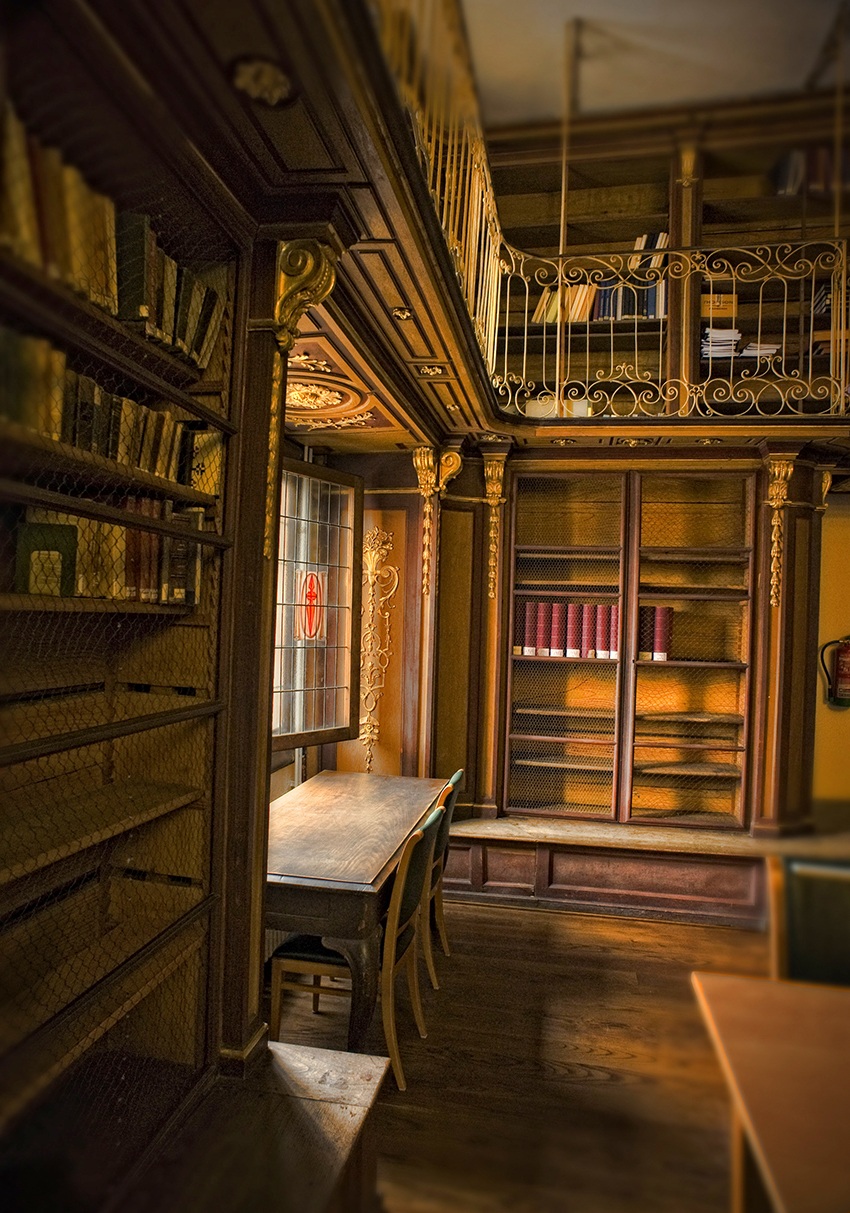La biblioteca de la Facultad de Santiago