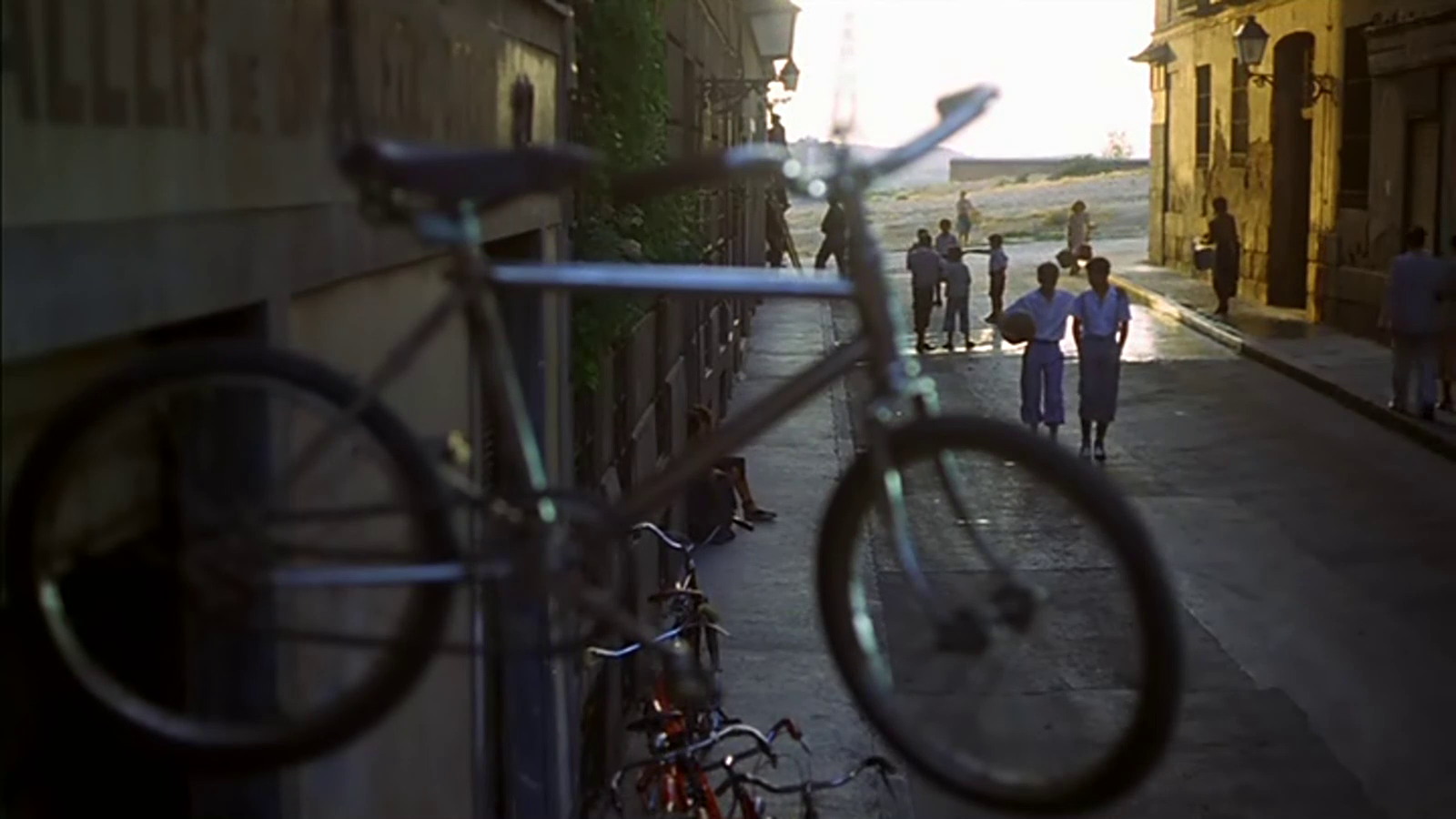 ‘Las bicicletas son para el verano’: No hay paz, hay victoria