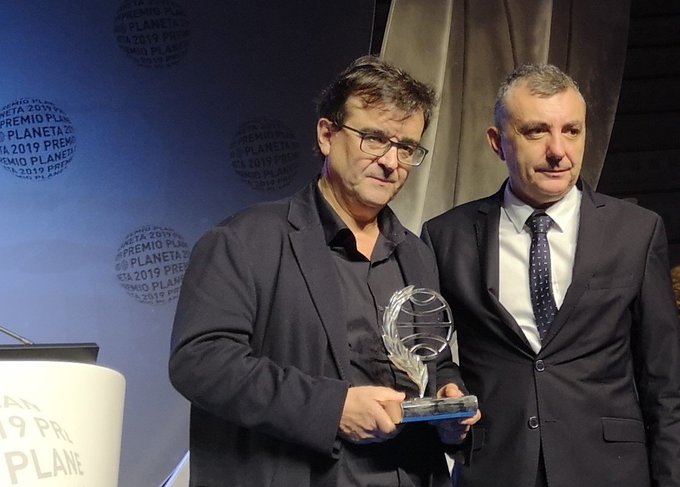 Premio Planeta 2019: Javier Cercas ganador y Manuel Vilas finalista