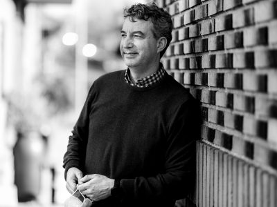 César Carballo: “Vamos a salir menos, más pobres, y pensando cada uno en lo suyo”