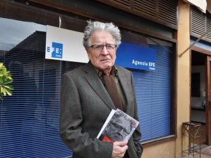 Antonio Cillóniz: «La poesía si no se lee está muerta»