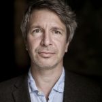 Éric Vuillard: «Las personas que se revelan lo hacen contra las desigualdades sociales»