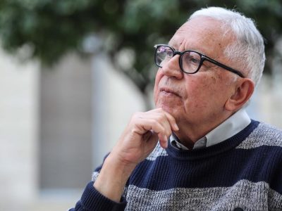 Fernando Delgado: “Hay gente inteligente que puede cultivar la palabra en las redes”