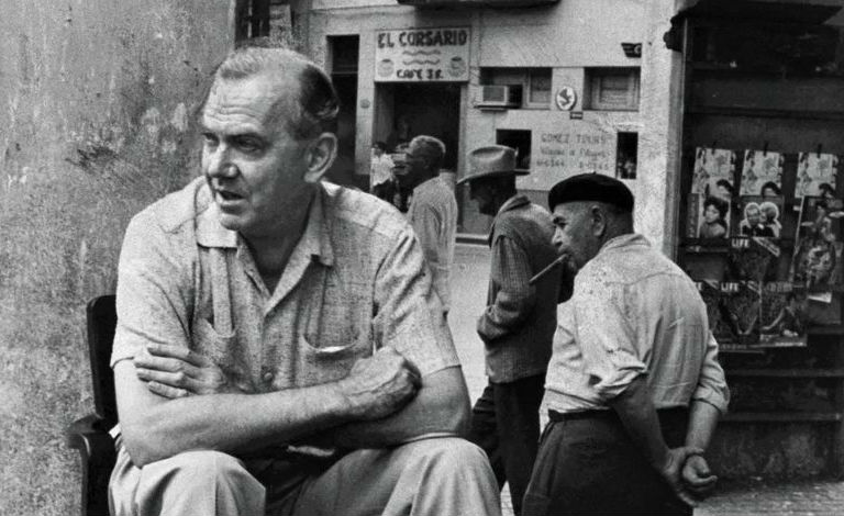 Graham Greene, cómo ser reportero a la vez que novelista sin dejar de ser espía