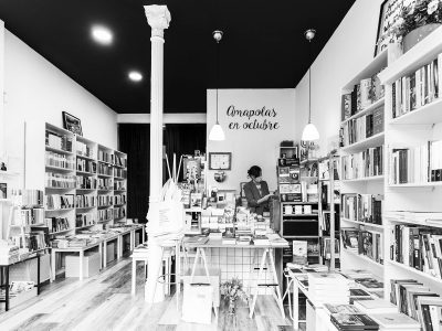 Fase 0 en la librería ‘Amapolas en octubre’