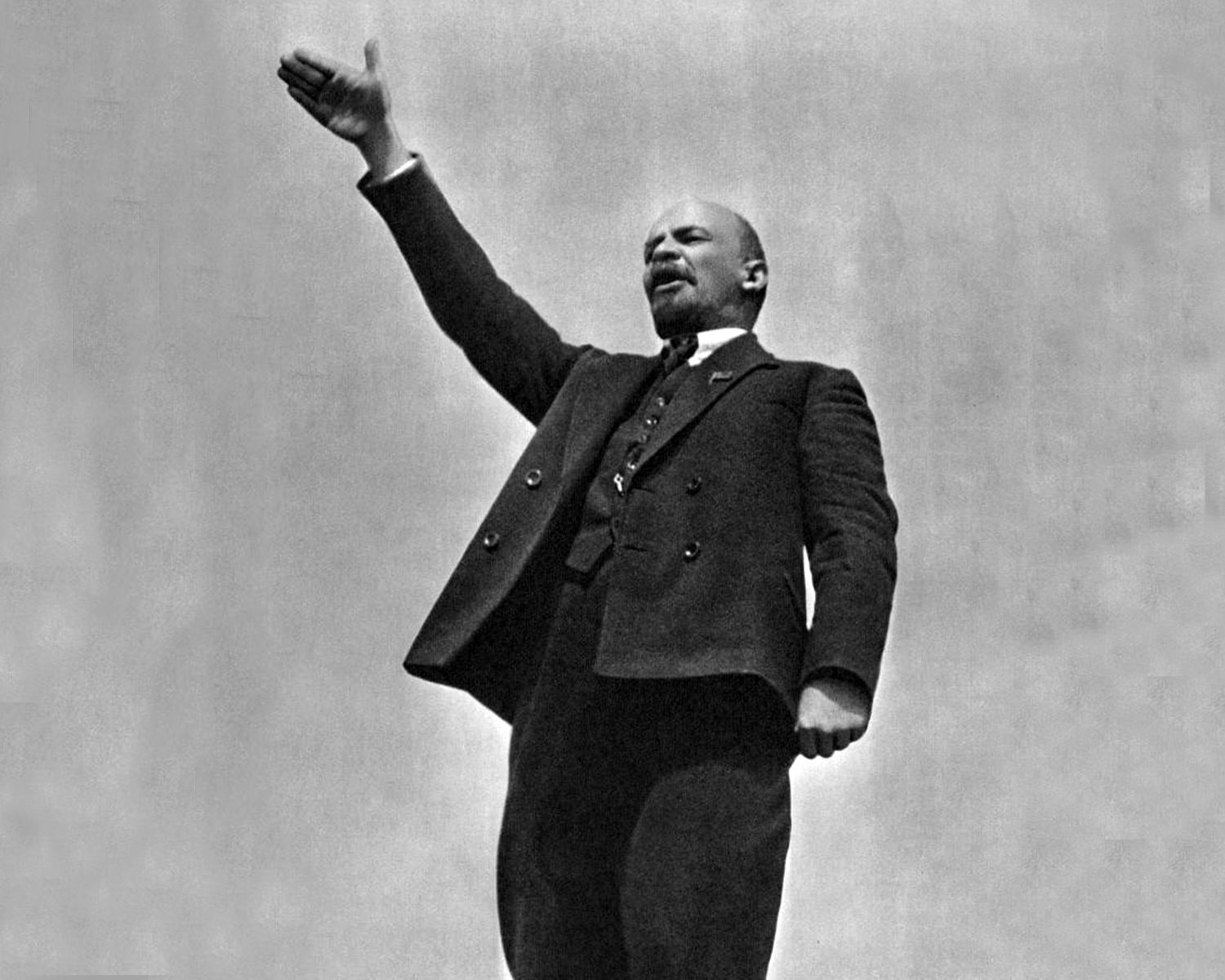 Victor Sebestyen: «Lenin creó a Stalin»