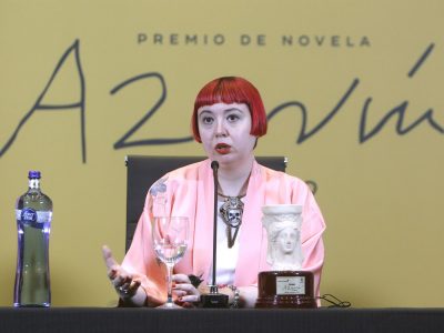 María Zaragoza, ganadora del Premio Azorín de Novela con “La biblioteca de fuego”