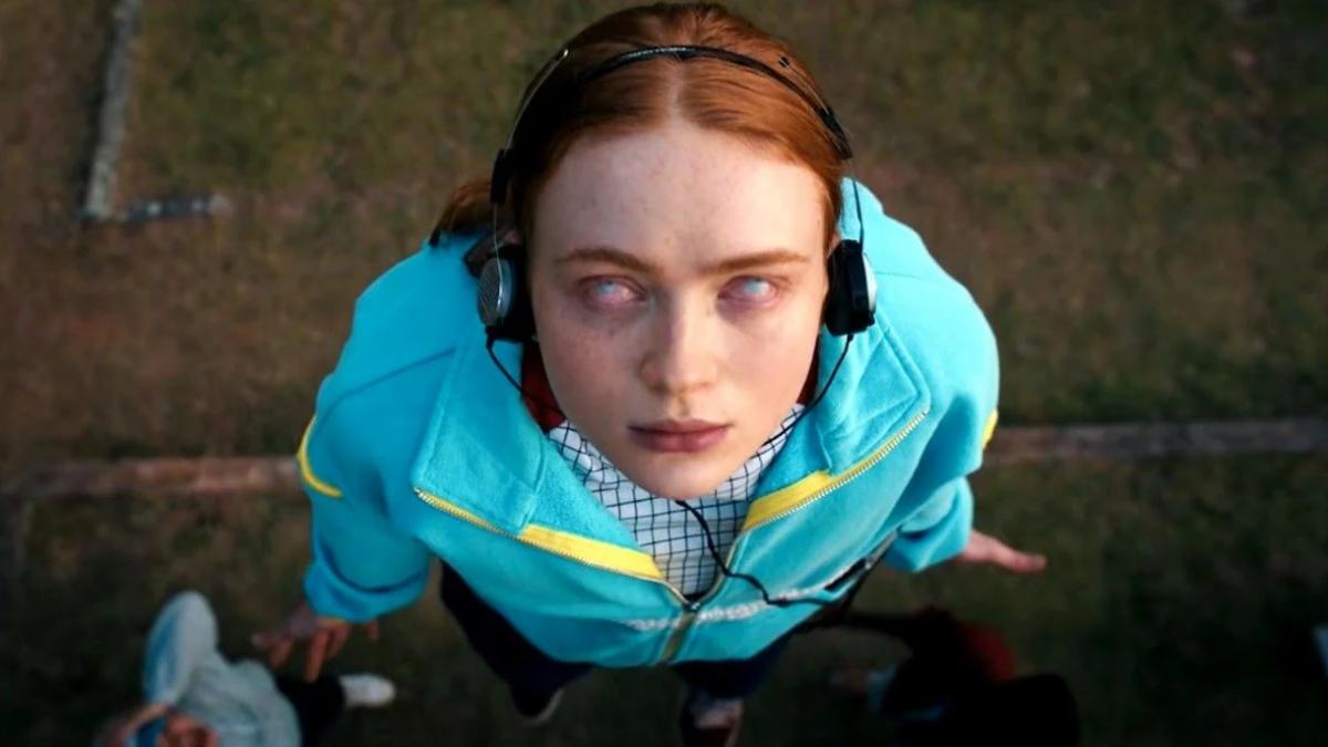 Cómo Netflix creó el mejor momento del año con «Running Up That Hill» en Stranger Things 4