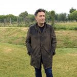 Mikel Santiago: «En mis novelas hay un repasito a la actualidad»