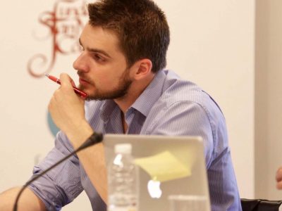 Óscar Sáinz de la Maza: “En España estamos siempre en nivel cuatro de alerta antiterrorista”